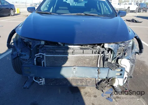 2020 Chevrolet Malibu Fwd Lt из США, поврежденный, VIN 1G1ZD5ST3LF049655